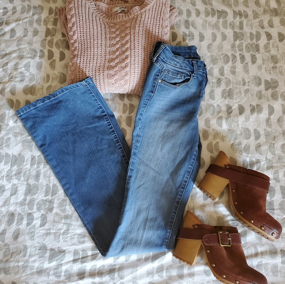 NWOT Jessica Simpson Flare Jeans